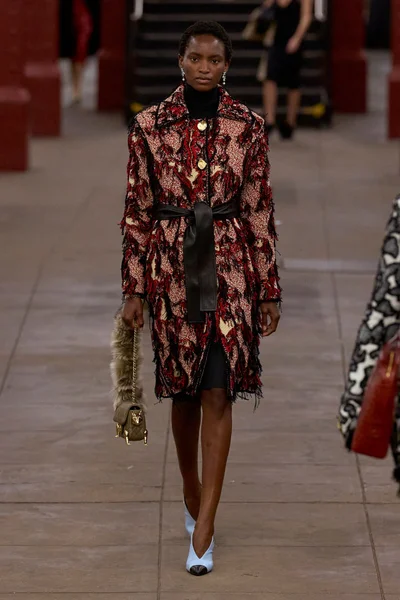 Look 58
